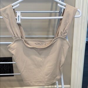 Abercrombie & Fitch Women's tan Crop Top
